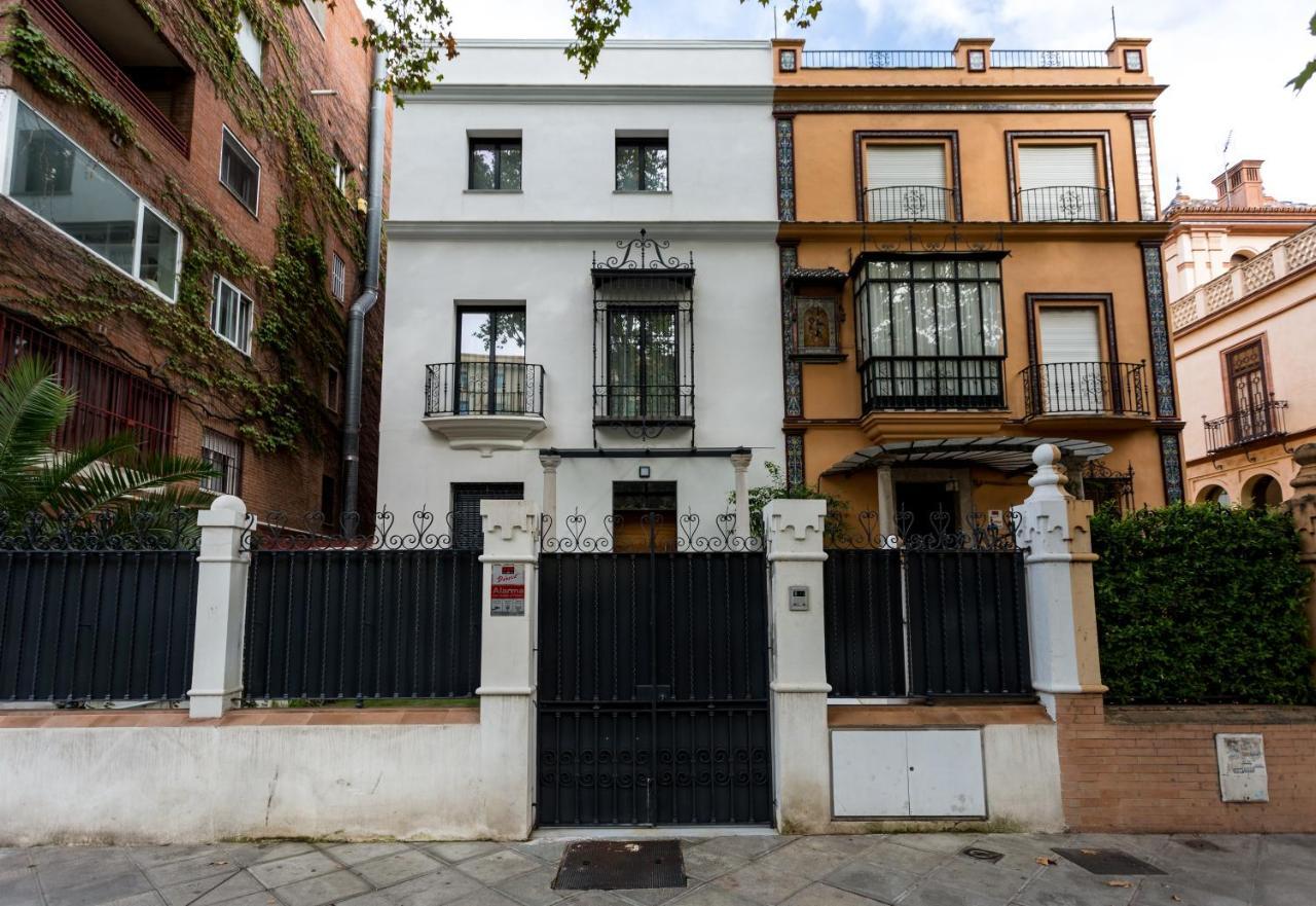 Apartamentos Rg Plaza De Espana Seville Ngoại thất bức ảnh