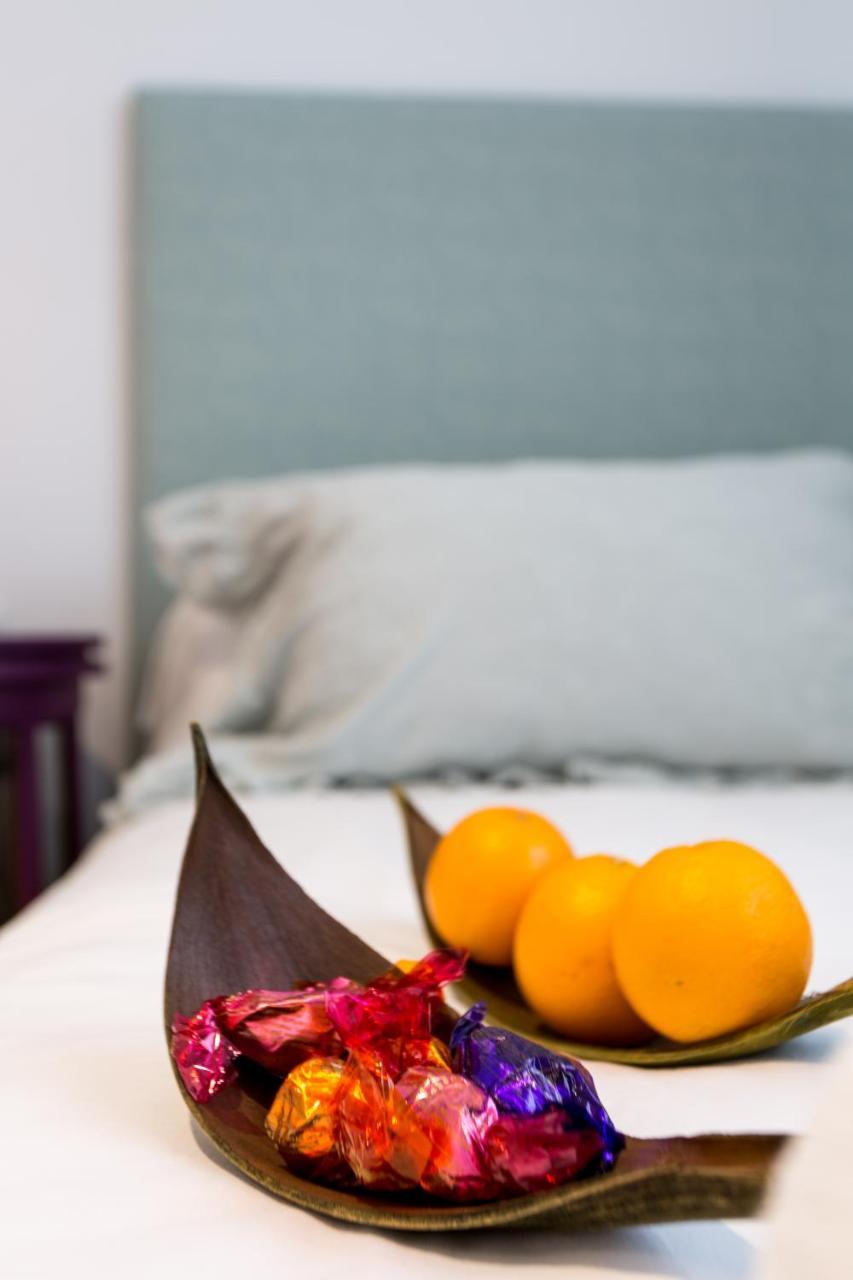 Apartamentos Rg Plaza De Espana Seville Ngoại thất bức ảnh