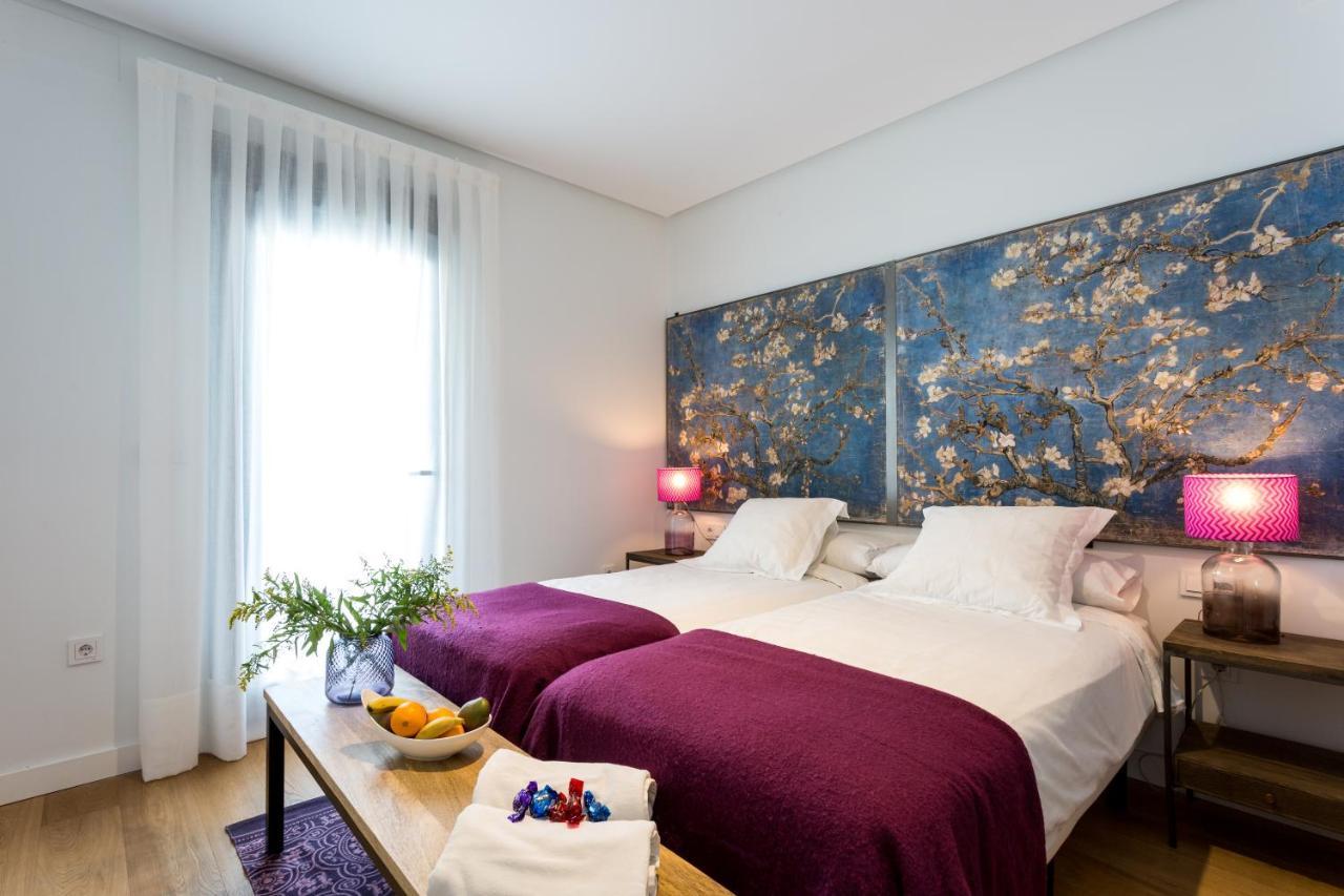 Apartamentos Rg Plaza De Espana Seville Ngoại thất bức ảnh