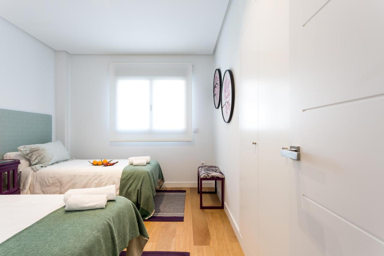 Apartamentos Rg Plaza De Espana Seville Ngoại thất bức ảnh